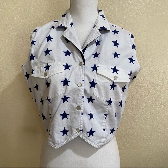Wrangler Women’s Star Print Western Sleeveless Top - Picture 1 of 7